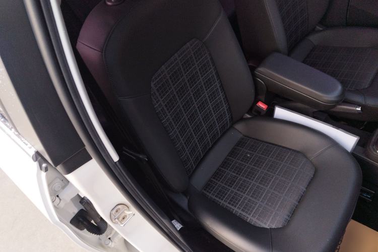 Used Volkswagen Jetta 2017 1.5L Manual Comfort Model
