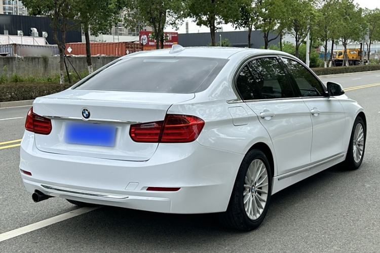 Used BMW 3 Series 2013 320Li Luxury Design Package
