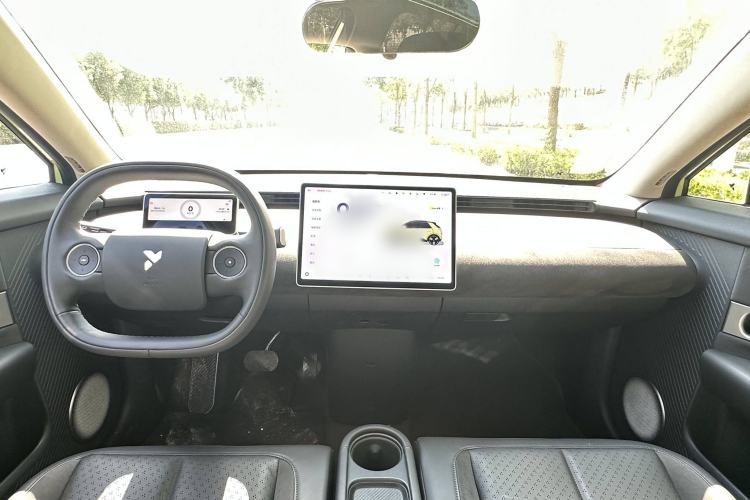 Used  firefly 2025 Illuminated Edition
