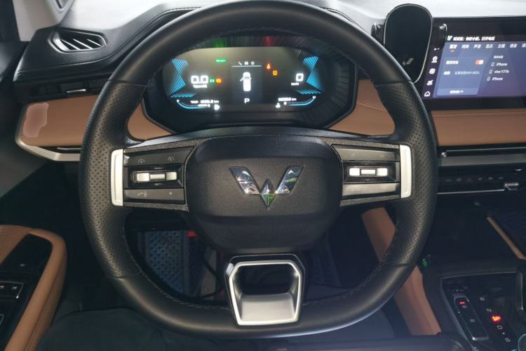 Used Wuling Jiachen 2023 2.0L DHT Flagship Edition
