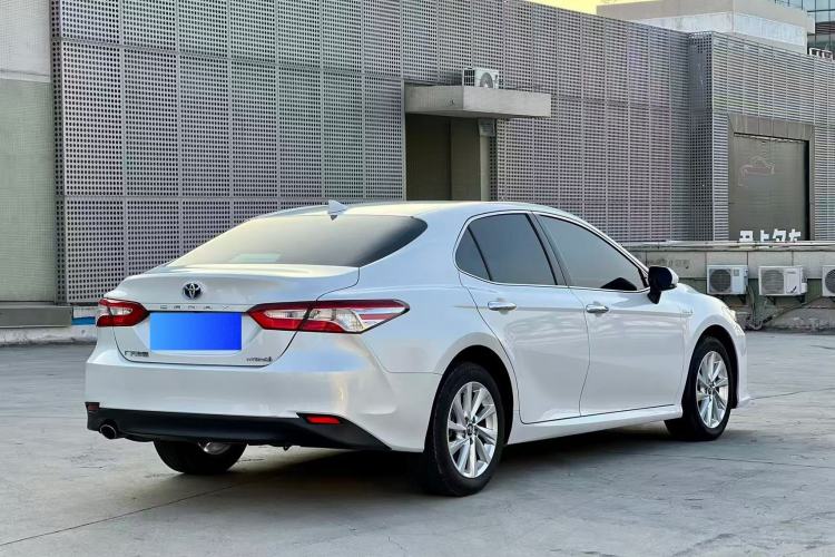 Used Toyota Camry 2021 Dual-Motor 2.5 HGVP Leading Edition

