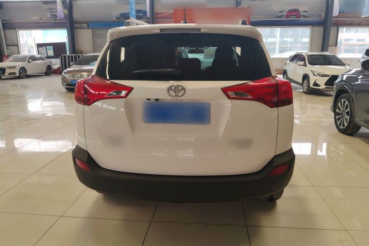 Used Toyota RAV4 2013 2.0L CVT Four-Wheel Drive New Edition
