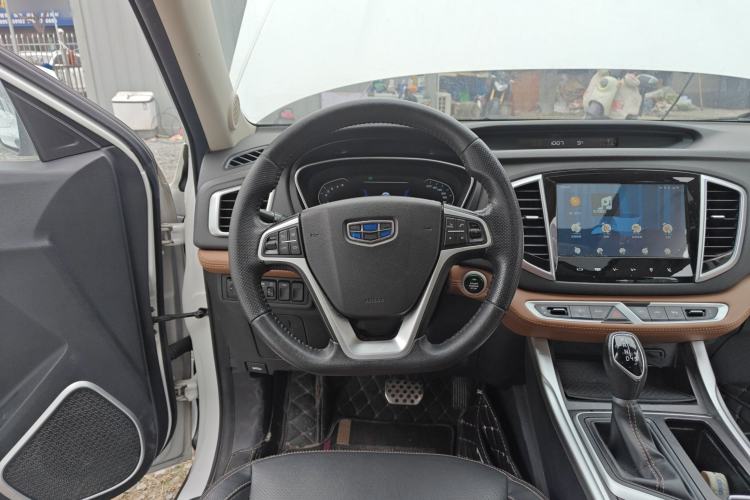 Used Geely Auto Vision X6 2018 1.4T CVT 4G Connected Luxury Version
