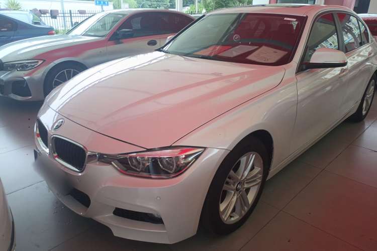 Used BMW 3 Series 2016 320Li Ambition Model
