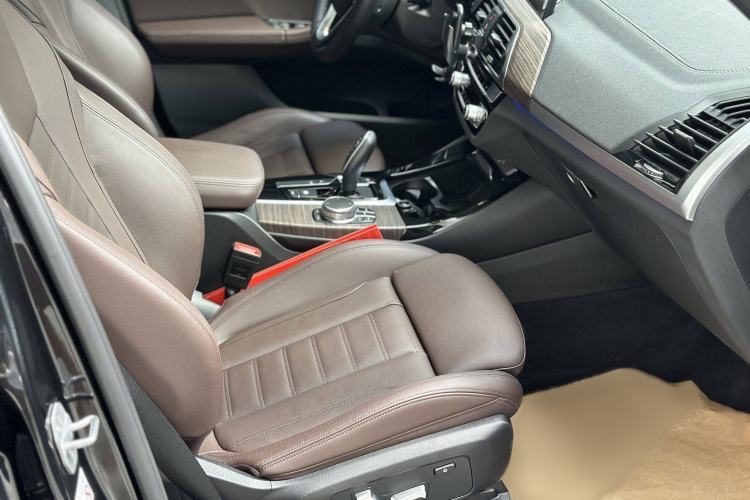 Used BMW X3 2018 xDrive28i Luxury Package China VI Emission Standard
