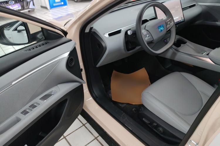 Used XPeng MONA M03 2025 620 Ultra-Long Range Plus
