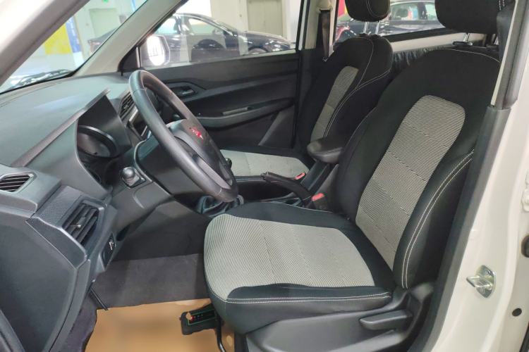 Used Wuling Hongguang 2021 1.5L S Base Version LAR
