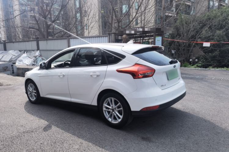 Used Ford Focus 2017 Hatchback 1.6L Manual Fashion Edition SmartDrive Version