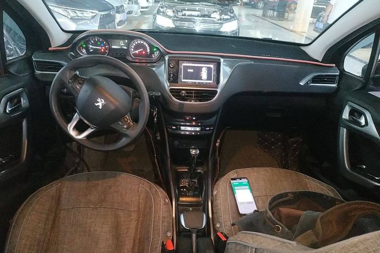 Used Peugeot 2008 2016 230THP Automatic Fashion Edition
