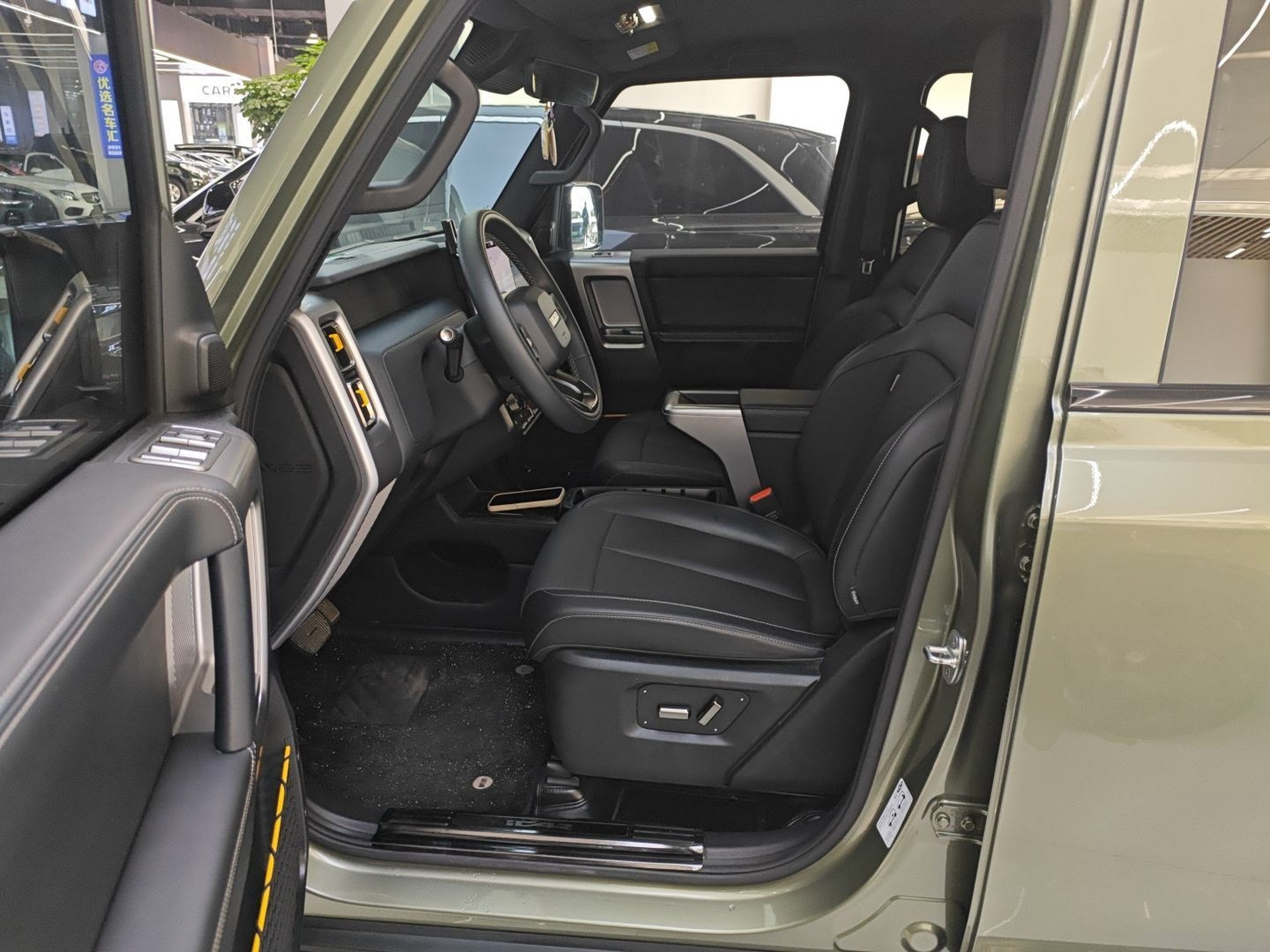 Переднее сиденье в автомобиле