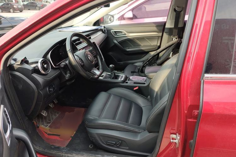 Used MG 6 2017 20T Manual Luxury Smart Connect Version China V Standard
