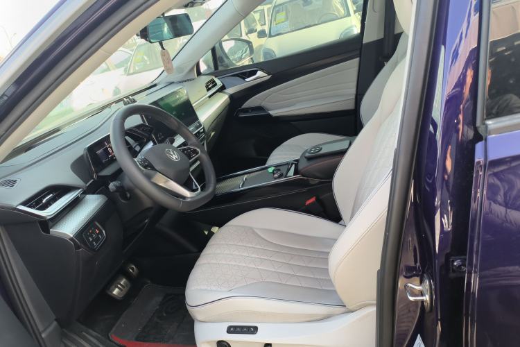 Used Volkswagen ID.6 X 2021 Pro Smart Long-Range Edition