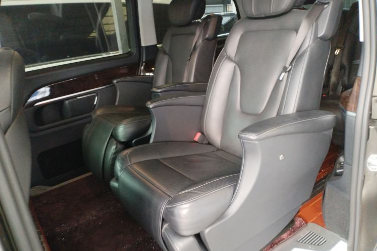 Used Mercedes-Benz V-Class 2018 V 260 Prestige Edition China V
