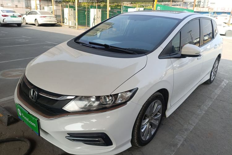 Used Honda Jade 2017 1.8L automatic Comfort version 5 seats