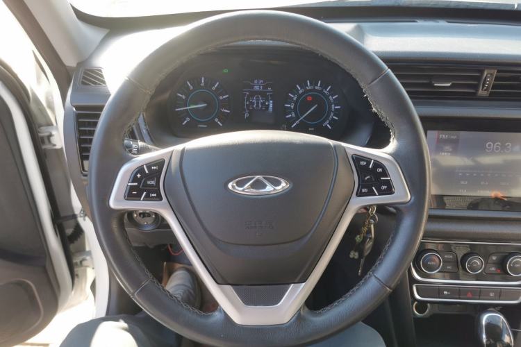 Used Chery Tiggo 3 2016 1.6L CVT ZhiShang Edition
