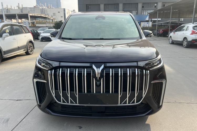 Used VOYAH Dream 2024 PHEV Ultra-Long Range Flagship Edition
