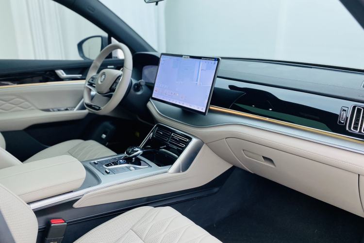 Used BYD Tang New Energy 2025 DM-i 115KM Prestige Model
