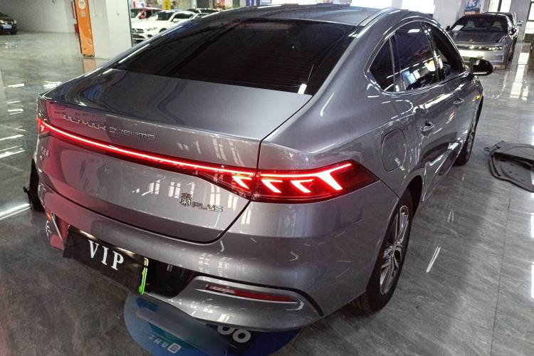 Used BYD Qin PLUS 2021 EV 400KM Luxury Model