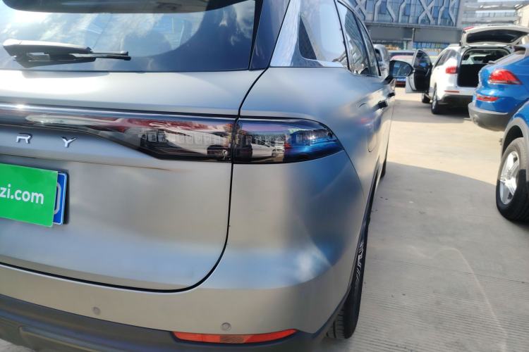 Used Chery Tiggo 8 L 2024 2.0T Two-Wheel Drive Prestige Version 5 Seats
