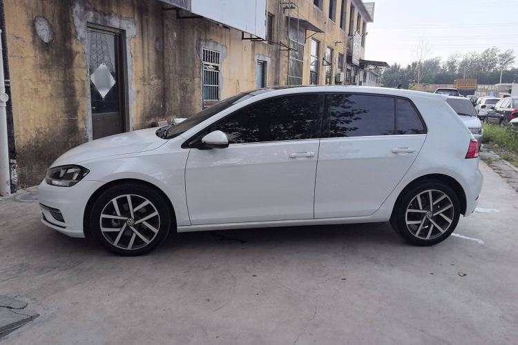 Used Volkswagen Golf 2020 200TSI DSG Comfortable and Ambitious Edition
