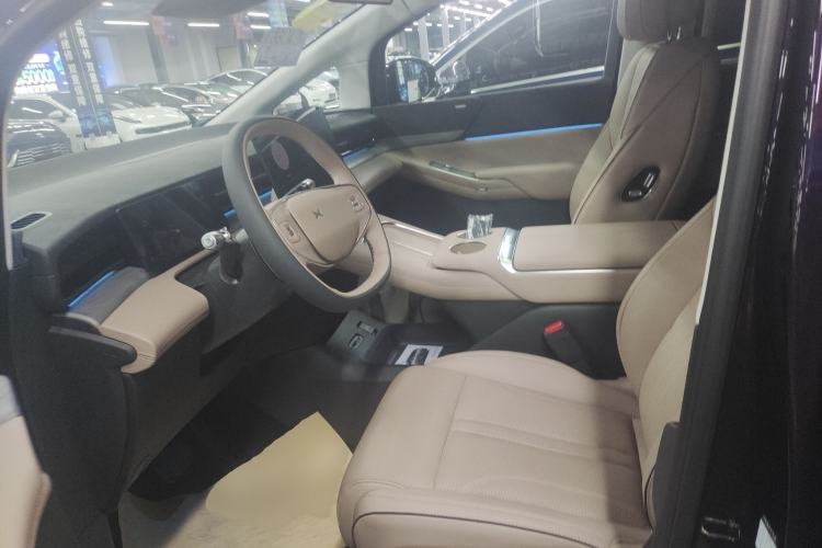 Used XPeng X9 2025 650 Long-Range Max