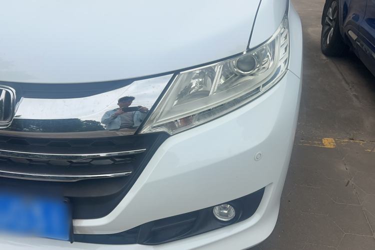 Used Honda Odyssey 2015 Revised 2.4L Luxury Edition
