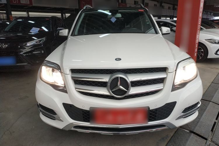 Used Mercedes-Benz GLK-Class 2013 GLK 300 4MATIC Dynamic Sunroof Model