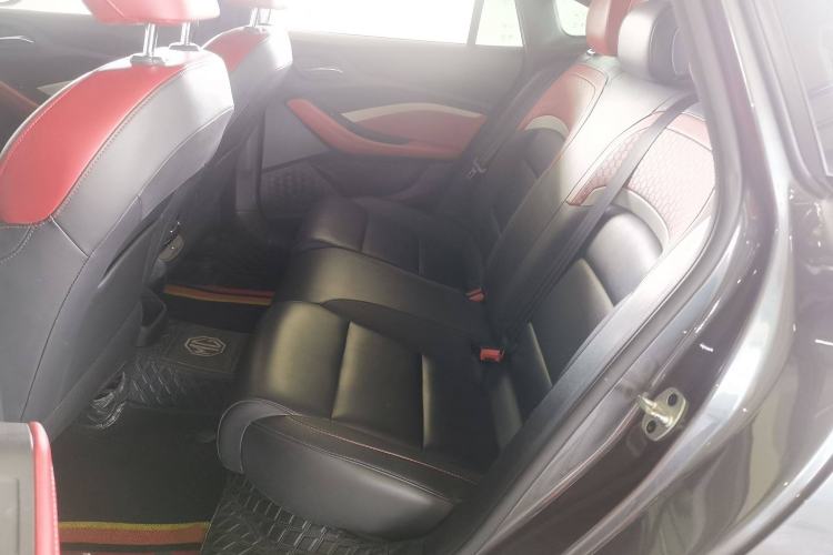 Used MG 5 2021 180 DVVT CVT Youth Luxury Edition
