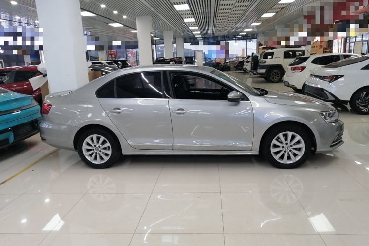 Used Volkswagen Sagitar 2015 1.6L Automatic Comfort Model