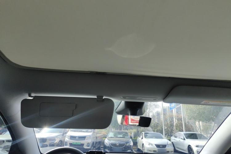 Used Tesla Model Y 2025 Rear-Wheel-Drive Version