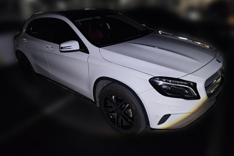 Used Mercedes-Benz GLA 2015 GLA 200 Fashion Model
