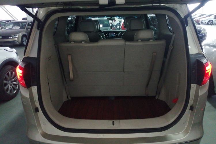 Used Buick GL8 2018 ES 28T Comfort Model China VI Standard
