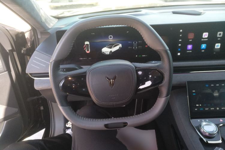 Used VOYAH PASSION 2023 Four-Wheel Drive Flagship Edition
