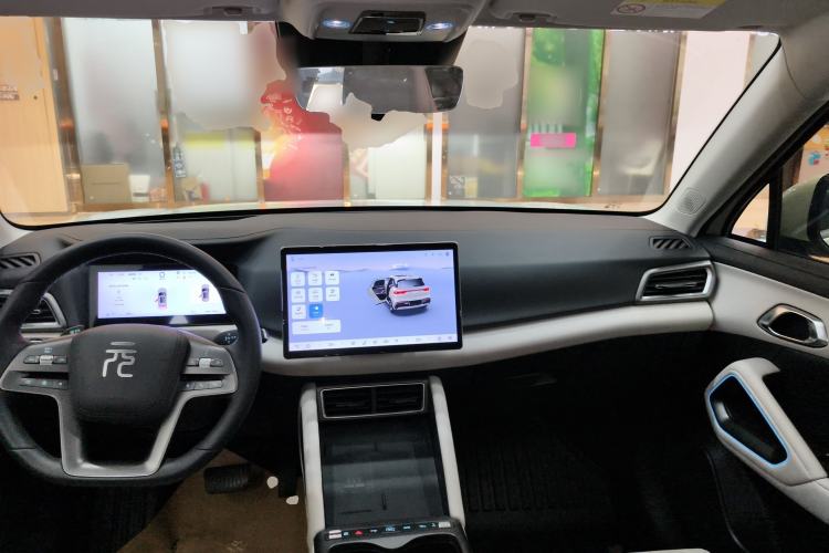 Used BYD Yuan UP 2025 Intelligent Driving Version 401 km Beyond-Range Edition