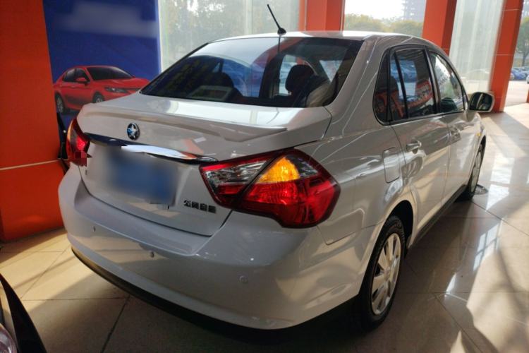 Used Venucia D50 2015 1.6L Automatic Fashion Edition