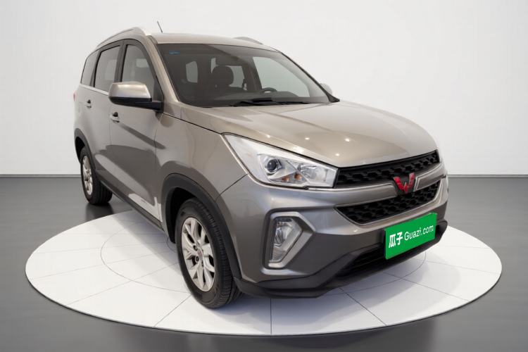 Used Wuling Hongguang S3 2018 1.5T Manual Luxury Model China V Standard
