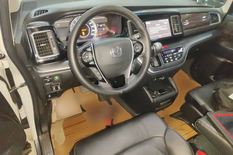 Used Honda Elysion 2016 2.4L Luxury Edition
