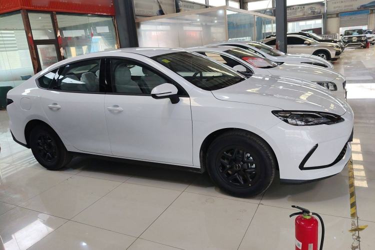 Used BYD Seal 05 DM-i 2025 DM-i Smart Drive 55KM Luxury Model
