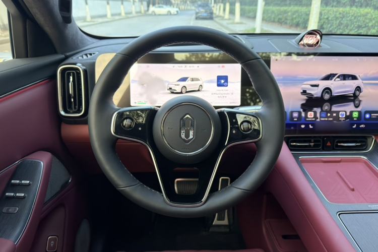 Used Hima AITO M8 2025 Extended-Range Max+ Version 53.4 kWh 5-Seater Edition