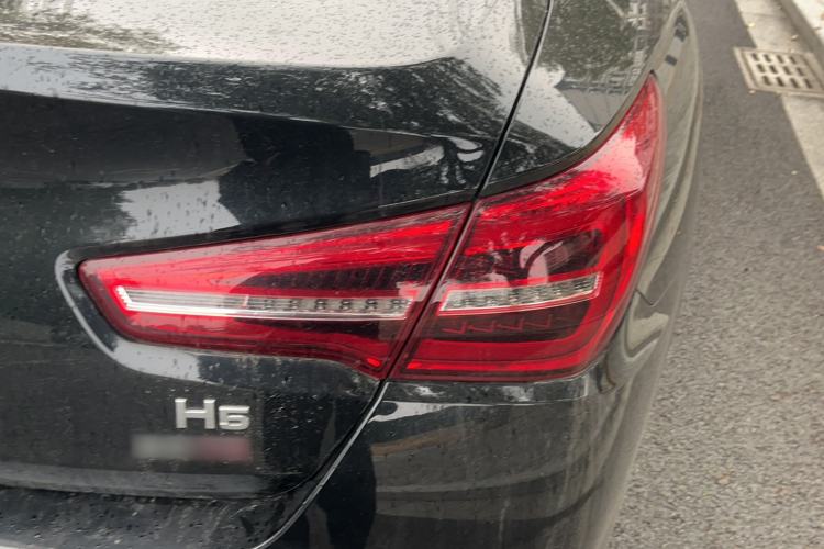 Used Hongqi H5 2022 Classic Model Facelift 1.5T DCT Qiyun Edition
