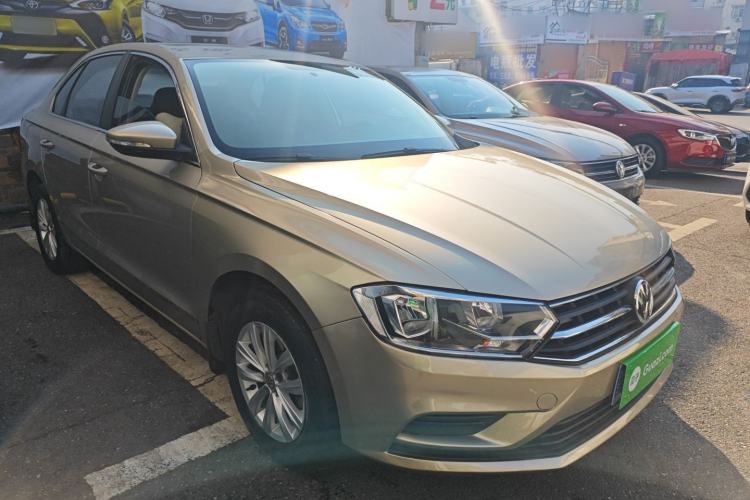 Used Volkswagen Bora 2017 1.6L Automatic Fashion Model