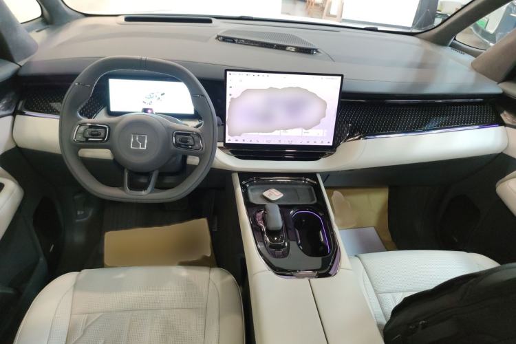 Used Zeekr 009 2024 Six-Seat Executive Version 4WD 108 kWh
