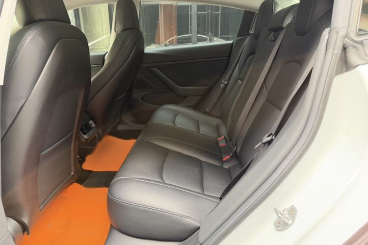 Used Tesla Model 3 2019 Long-Range Rear-Wheel-Drive Version
