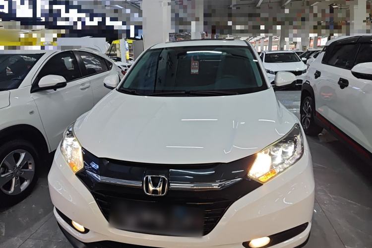 Used Honda Vezel 2017 1.8L CVT Front-Wheel Drive Pioneer Edition
