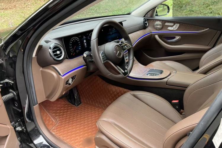 Used Mercedes-Benz E-Class 2023 Updated E 300 L Fashion Edition
