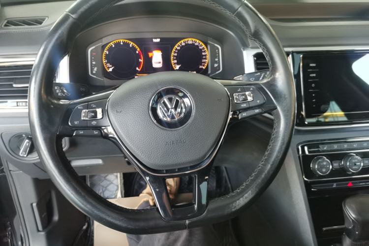 Used Volkswagen Teramont 2020 Revised Version 330TSI Two-Wheel Drive Luxury Edition
