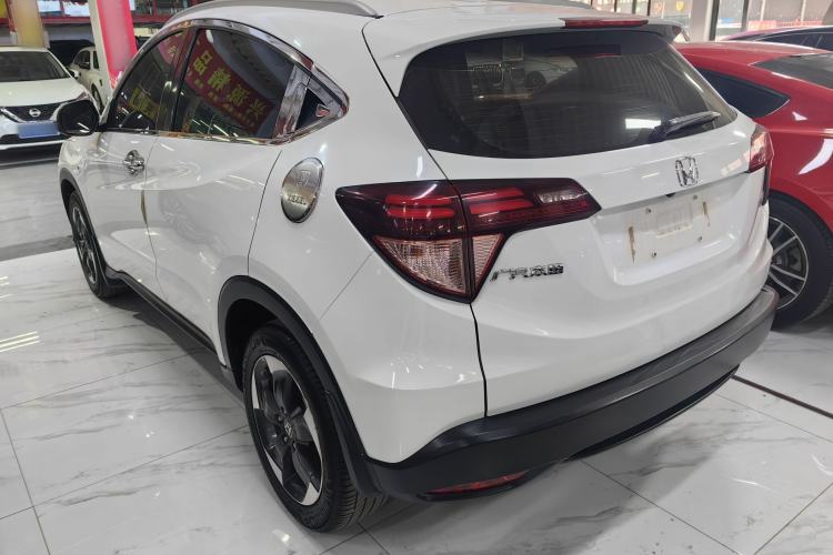 Used Honda Vezel 2017 1.8L CVT Front-Wheel Drive Pioneer Edition
