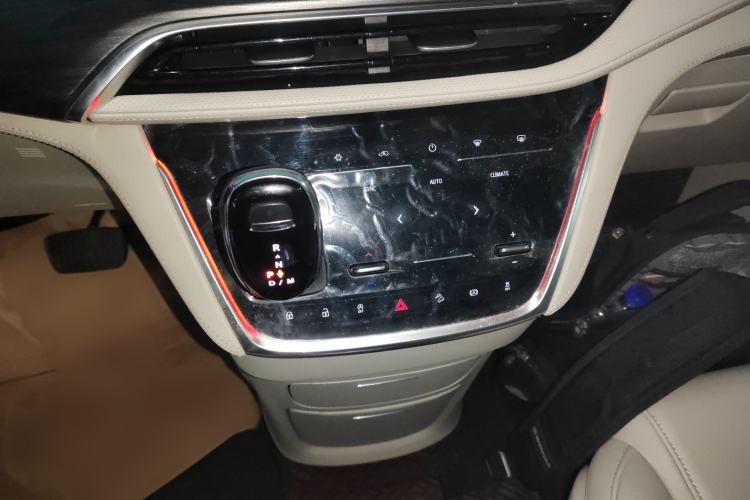 Used Buick GL8 2020 ES Land Cruiser 653T Comfort Edition
