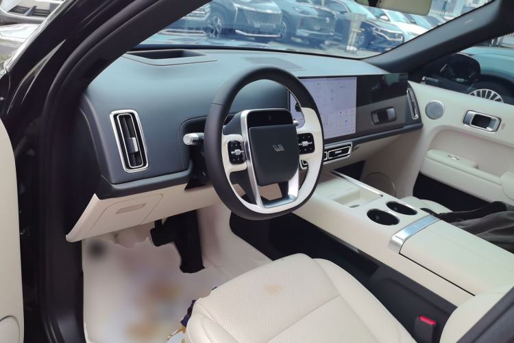 Used Li Auto L9 2022 Max model
