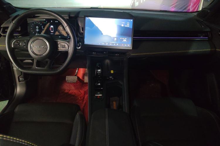 Used Lynk & Co 03 2023 1.5TD DCT JingPro